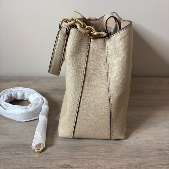 Michael Kors Sofia Large Saffiano Leather Satchel Tote Purse Beige Cream - Picture 7 of 10